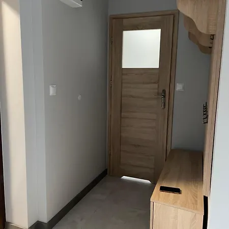 Przystanek - Komuny Paryskiej 3 Apartmán Karpacz